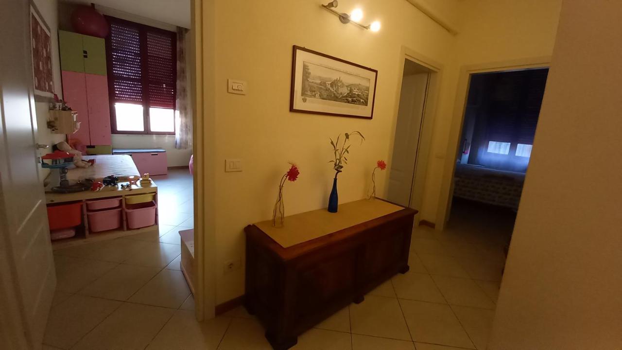 Apartamento Accesso Diretto Sul Mare Maredilucecala Calambrone Exterior foto